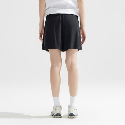 【618特价】拓路者冰氧吧外穿运动短裤女2025年春季新款凉感时尚松紧运动短裤 商品图4