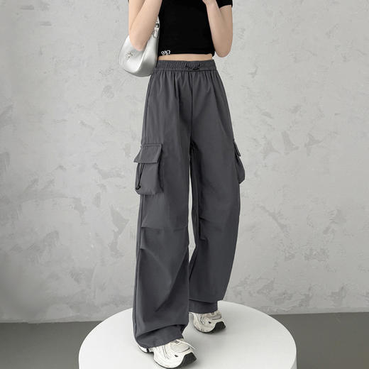 西遇美式复古工装裤女2026夏季新款薄款速干面料多口袋抽绳运动裤SS060504 商品图3