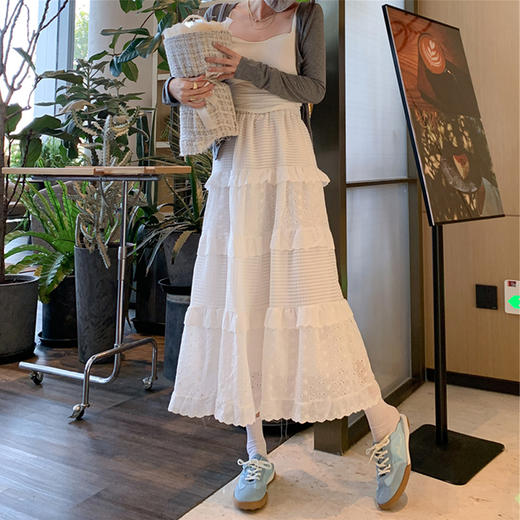 西遇法式蕾丝蛋糕裙女2026夏季新款镂空绣花高腰荷叶边a字中长裙SS060507 商品图2
