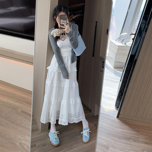 西遇法式蕾丝蛋糕裙女2026夏季新款镂空绣花高腰荷叶边a字中长裙SS060507 商品图1