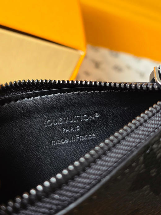 春夏特惠💰320 原单LV M26776零钱包 以Monogram Midnight帆布材质打造的卡片钥匙包 商品图8
