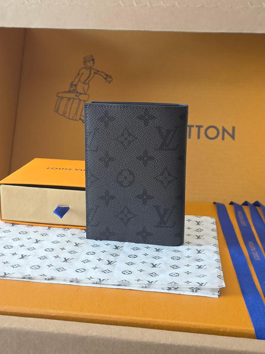 春夏特惠💰320 原单LV M26774 护照夹 商品图1