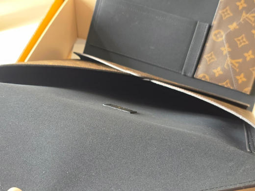 春夏特惠💰850 原单LV 老花信封式文件袋/文件夹GI1138 商品图8