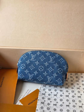 春夏特惠💰400 原单LV M28050牛仔布 包身采用Monogram提花帆布/丹宁面料