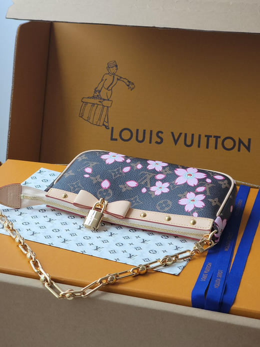 春夏特惠💰550 原单LV M13666樱花 本款 Pochette Accessoires 手袋 商品图6