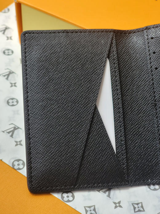 春夏特惠💰300 原单LV M01955黑花 芯片版 本款口袋钱夹 商品图8