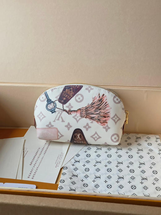 春夏特惠💰380 原单LV M28956零钱包 商品图1