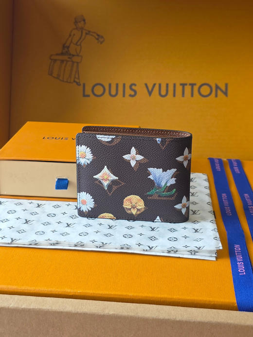 春夏特惠💰320 原单LV 芯片版M27547 短夹 本款 Slender 钱夹采用 Monogram 花卉涂层帆布 商品图1