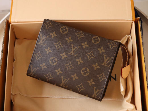 春夏特惠💰670 渠道级LV te级LV 中号手包M47544 商品图2