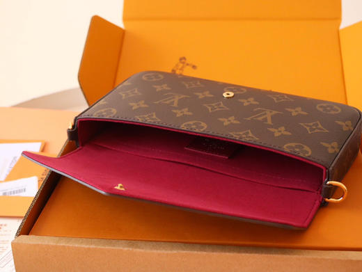 春夏特惠💰660 渠道级LV te级LV 三合一 POCHETTE FELICIE 手袋 M81896/61276 商品图8