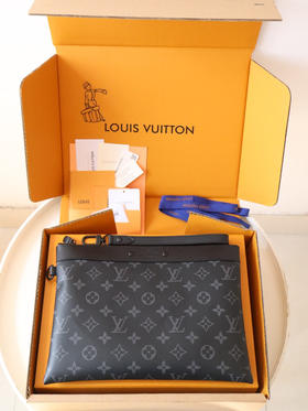 春夏特惠💰720 渠道级LV te级LV 手包M81569黑花