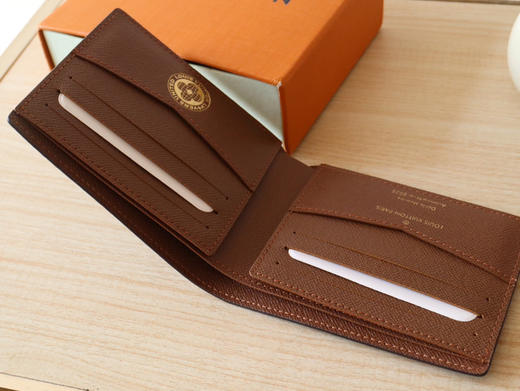 春夏特惠💰330 原单LV 新品 N00185 短夹 这款Slender钱包 商品图8