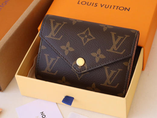 春夏特惠💰520 渠道级LV te级LV M41938紫红/62360粉/62472棕 VICTORINE 钱夹 商品图1