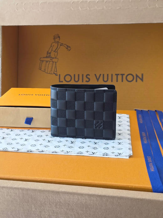 春夏特惠💰330 原单LV MULTIPLE短钱夹 M60895压格 商品图0