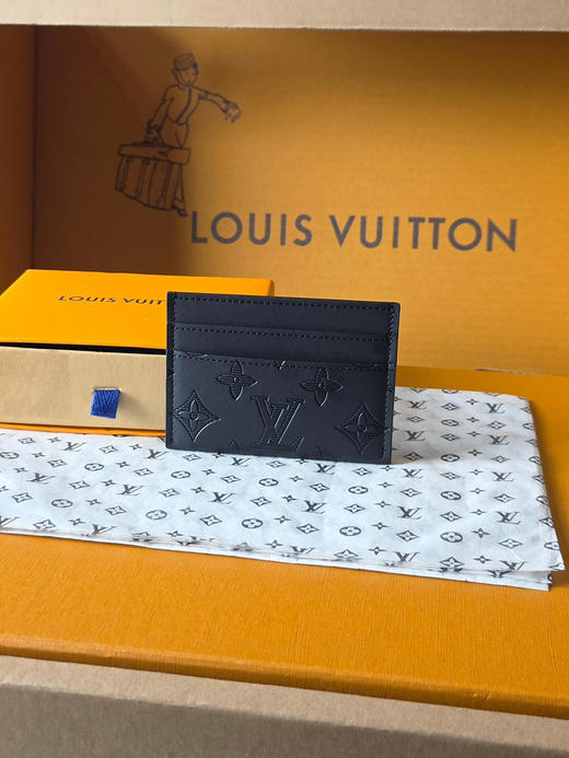 春夏特惠💰300 原单LV 卡包 M62170卡片夹 压花 商品图0
