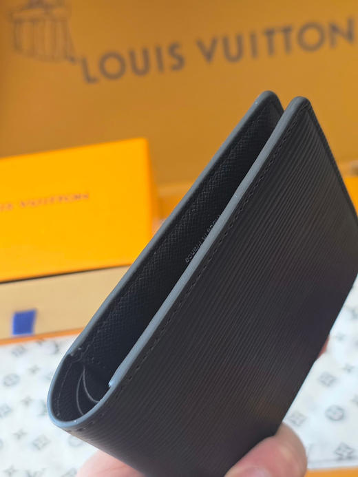 春夏特惠💰290 原单LV MULTIPLE短钱夹 M60895 商品图4