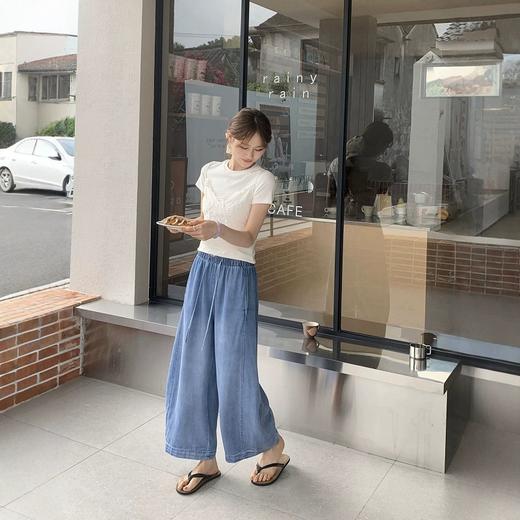 【爆款，预售5天内发货】【果冻软牛仔，天然纯天丝】【遮肉显瘦，时髦百搭】夏季新款女轻薄松弛感阔腿九分凉爽莱赛尔天丝牛仔气球裤 商品图1