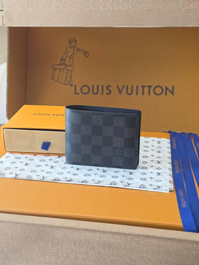 春夏特惠💰290 原单LV MULTIPLE短钱夹 M60895