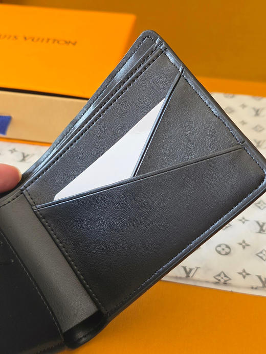 春夏特惠💰330 原单LV MULTIPLE短钱夹 M60895压格 商品图6