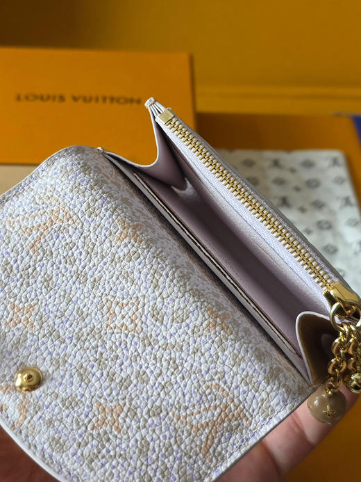春夏特惠💰380 原单LV M28987 Rosalie 零钱包. 尺寸：11X8cm 商品图6