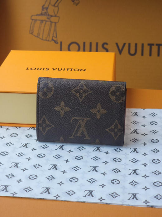 春夏特惠💰330 原单LV M68704紫红 MICRO 钱夹 此款 Micro 钱夹 商品图1