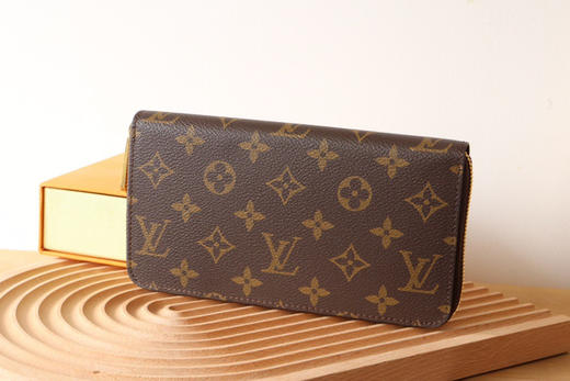 春夏特惠💰350 原单LV 拉链款钱夹M60017老花 商品图2