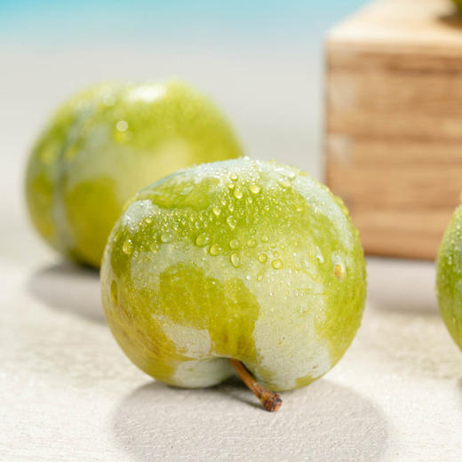 【6.18采摘发货】极客蜂糖李| 脆甜多汁 果香浓郁 手捏有弹性食用，到货冷藏2小时后食用口感更佳  ⭐️顺丰空运 商品图2