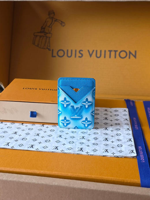 春夏特惠💰320 原单LV M28786 手机磁吸贴蓝 商品图1