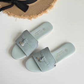 猪八戈鞋面羊皮内里磨砂皮流苏半拖   A-6130