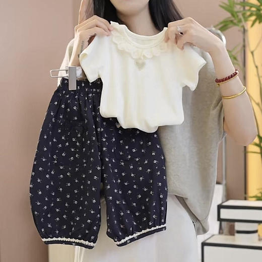 【甜美蕾丝❗️韩系温柔】儿童夏季短袖裤子套装2026夏季新款女童休闲碎花蕾丝束脚卫裤长裤。xd★深秘心选 商品图0