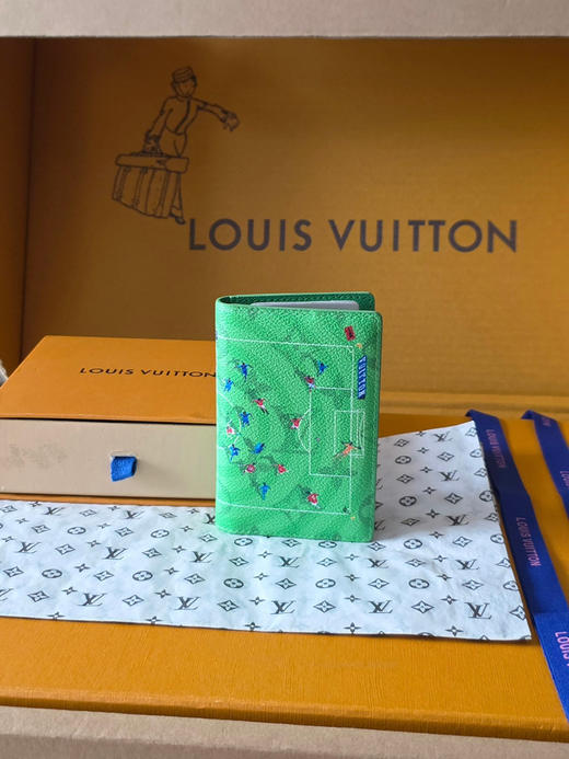 春夏特惠💰330 原单LV M26799卡包绿 口袋钱夹 商品图0