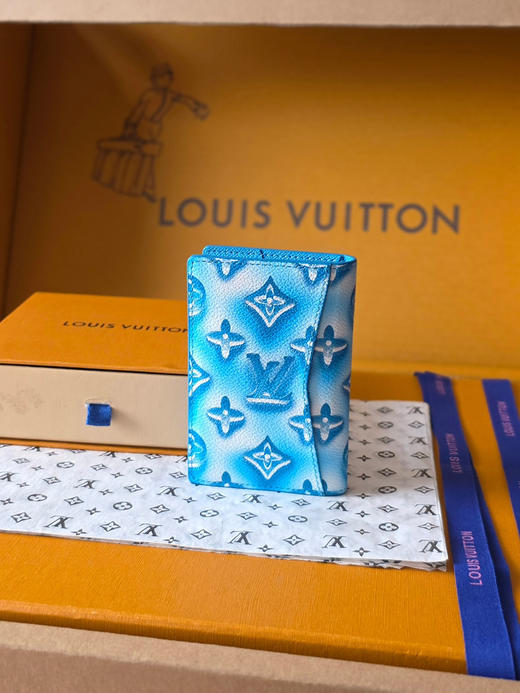 春夏特惠💰320 原单LV M28622 卡包蓝 商品图1