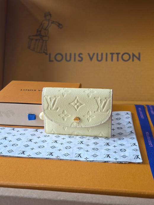 春夏特惠💰380 原单LV M28986 Rosalie 零钱包. 尺寸：11X8cm 商品图0