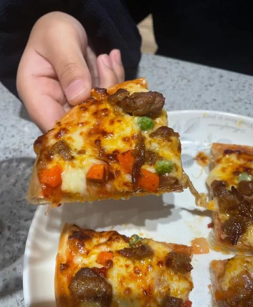 汉帝&妙可蓝多披萨（2026年新口味） | 大块肉粒/果肉看得到，腌制入味，软嫩入味；多种口味可选，【6月加购活动，全部买就赠：联名款1盒(随机口味）+ 6寸披萨1盒】 商品图4