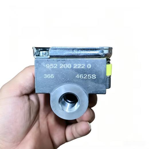主车握手气管接头主挂连接接头威伯科WABCO9522002210、9522002220（包邮） 商品图1