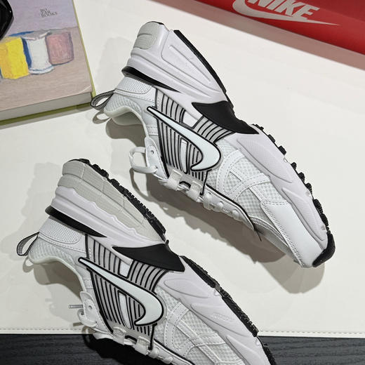 特价福利𝐯𝟐𝐤 𝐫𝐮𝐧运动鞋040609 商品图9