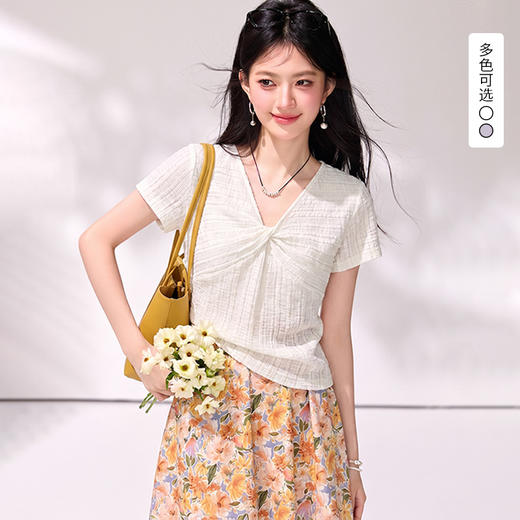 西遇扭结V领针织短袖T恤女2026年夏季新款坑条飞飞袖气质薄款上衣SS060531 商品图2