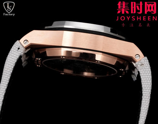 LS爱彼皇家橡树离岸型26420系列 新升级版 男士腕表 表径43mm 商品图6