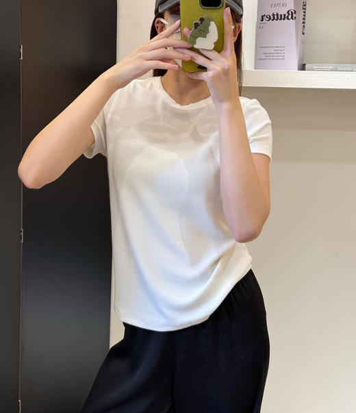 柜上都难求的The Row基础T恤062102 商品图7