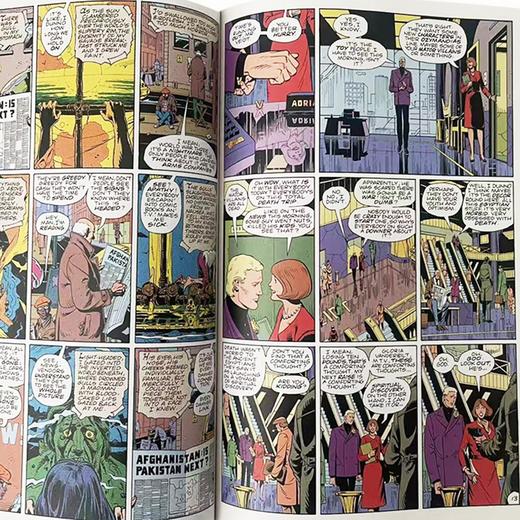 守望人 守望者 英文原版 Watchmen 精装收藏版 美国DC漫画书 英国漫画家艾伦摩尔 Alan Moore 全英文版进口英语图画小说 商品图2