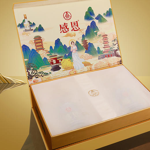 五粮液股份公司出品·感恩流金岁月礼盒 52度浓香型白酒 纯粮固态 入口绵甜 酒质醇厚 商品图2