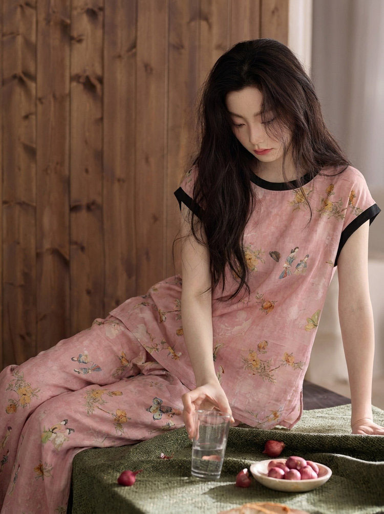 炫彩雯丝【可外穿棉绸睡衣套装】比裸睡更舒服，并且每色都长在审美上，自己穿/送妈妈都超合适~