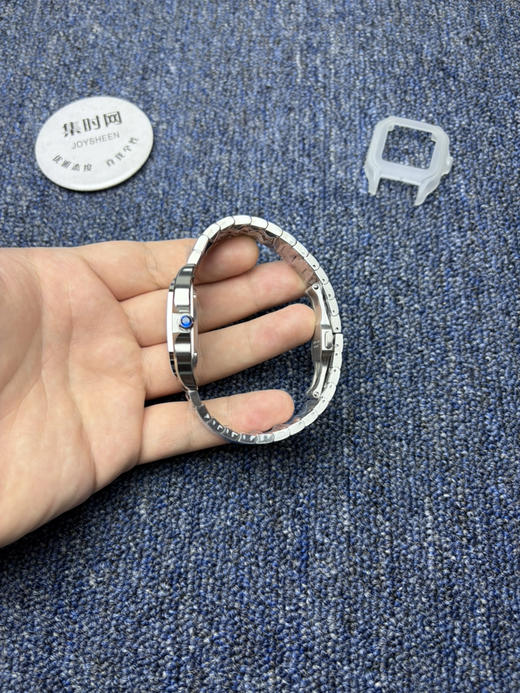 THB卡地亚山度士系列WSSA0029 山度士小号 无历山度士 女士腕表 表径35.1mm 商品图4