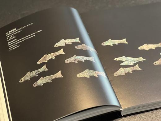 【新书推荐】《肇兴中国：秦文化考古特展》，上海博物馆编，大16开，精装，页数不详，全彩精印，上海书画出版社2026年6月一版一印。订价380，售价323元。 商品图6