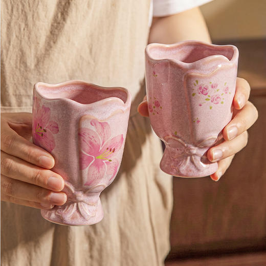 摩登主妇陶瓷高脚马克杯高颜值生日礼物家用水杯甜品酒杯咖啡杯子 商品图4