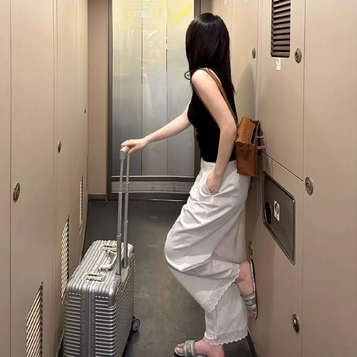 西遇莱赛尔白色蕾丝拼接阔腿裤女2026夏季新款高腰宽松直筒九分裤SS060559 商品图4