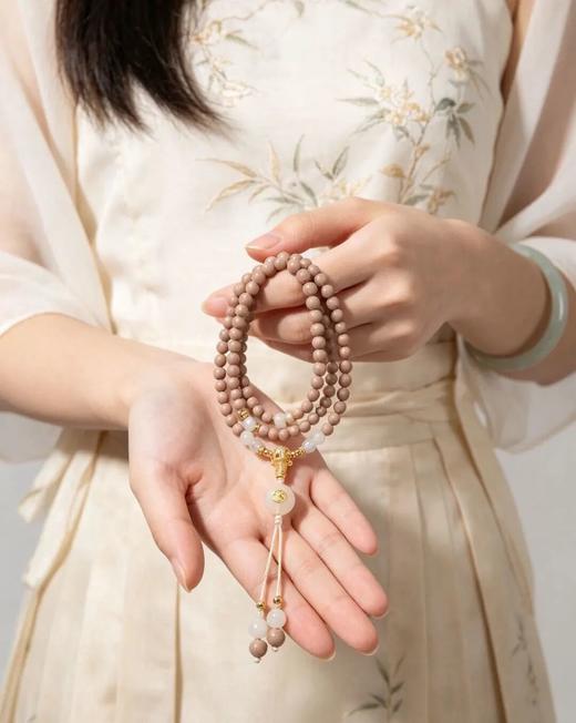 【赠价值59.9元黄铜葫芦挂件】翡亦凝香·传统香养合香手串 |每一颗小香珠，都是一个香气宇宙，满含温润悠长的东方韵调 商品图1