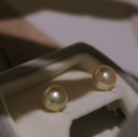 精品Akoya耳钉｜羽皇 9-10mm ji光 基本无暇 18k金针 商品图6