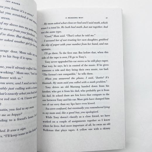 十三个理由 十三个原因 英文原版 13 Thirteen Reasons Why 汉娜的遗言 全英文版 Netflix同名热播美剧原著小说 进口书 商品图4