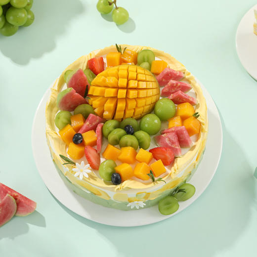 【芒芒盛夏】夏日缤纷鲜果蛋糕，大块鲜切芒果堆顶，搭配脆嫩爆汁的青提、清甜芭乐与草莓，柔滑奶油裹着满溢果香，每一口都是鲜活的夏天（149.9/169.9/229.9/289.9） 商品图1